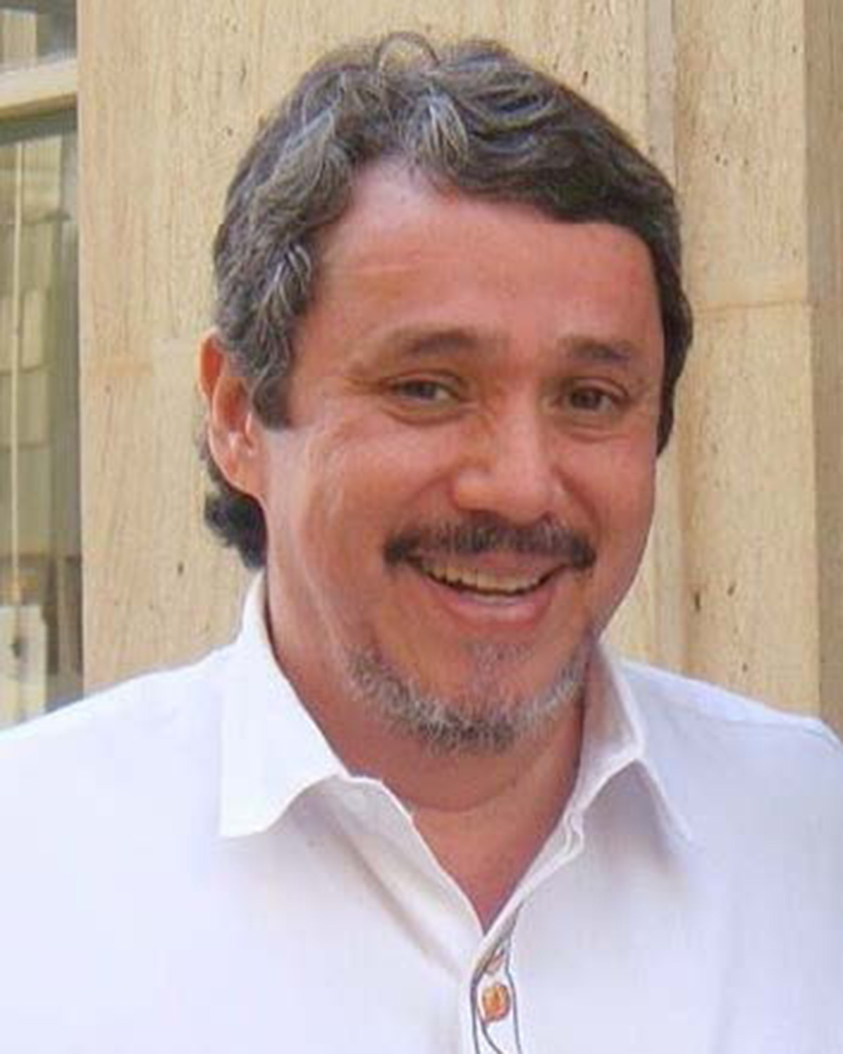 Carlos Hugo Molina